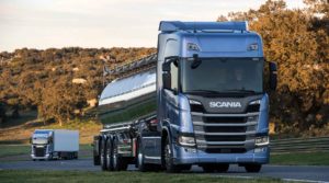 Blå metallic Scania lastbil